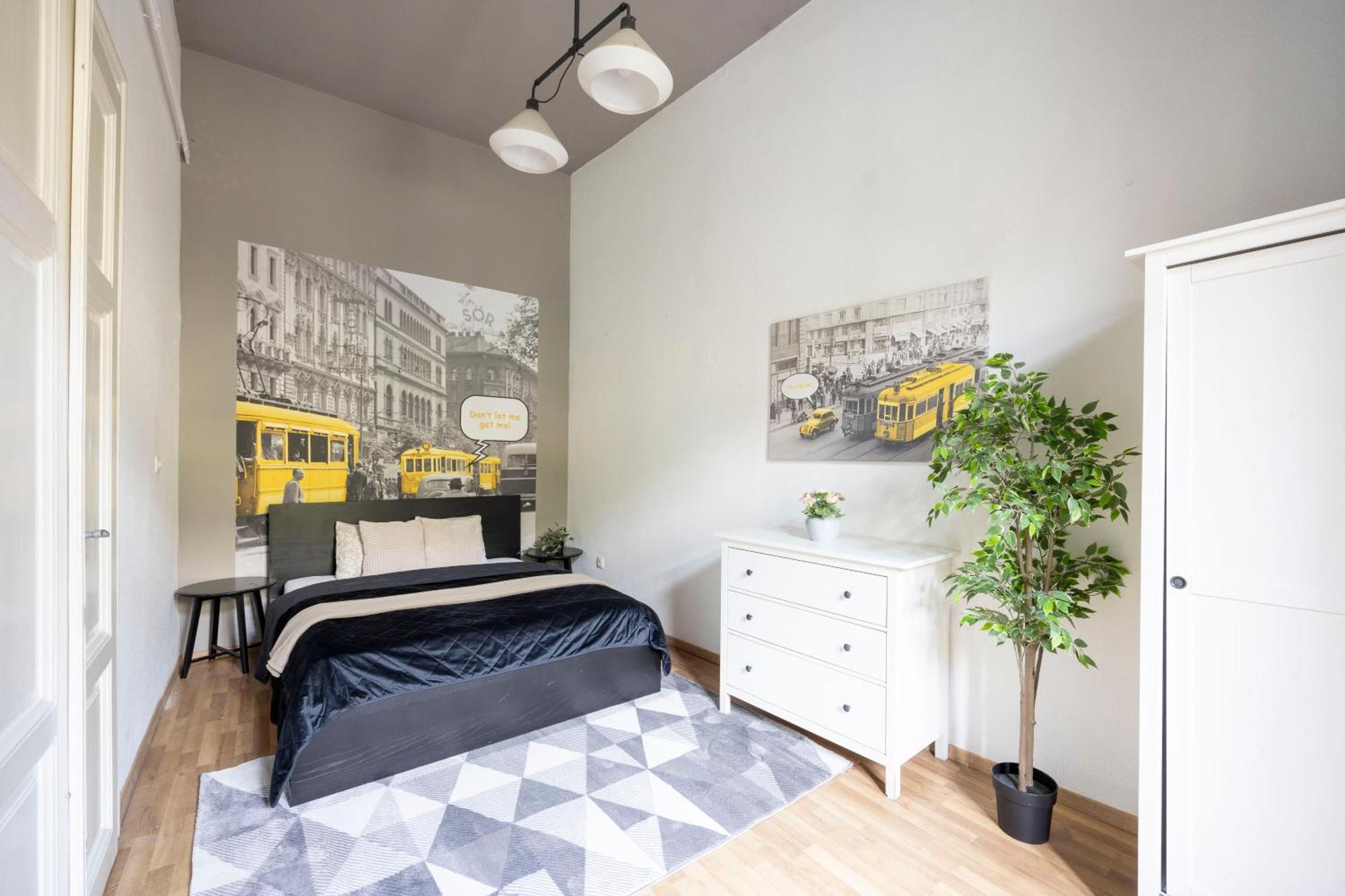 Cozy & Nostalgic Budapest Style Apartment In The Center Exteriör bild