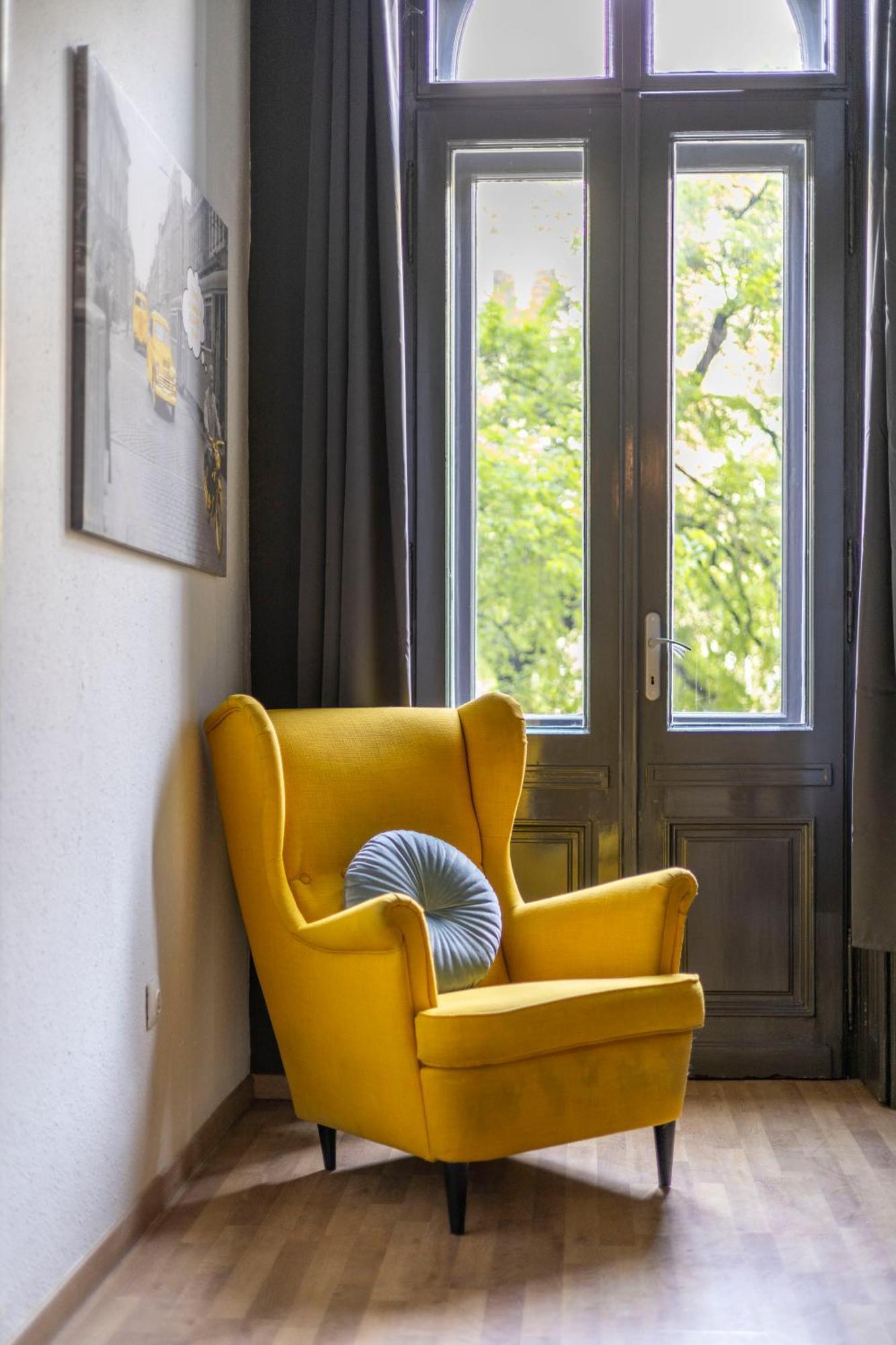 Cozy & Nostalgic Budapest Style Apartment In The Center Exteriör bild